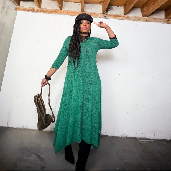 Vintage Dresses & Skirts - Vintage Stretchy Handkerchief Dress, L